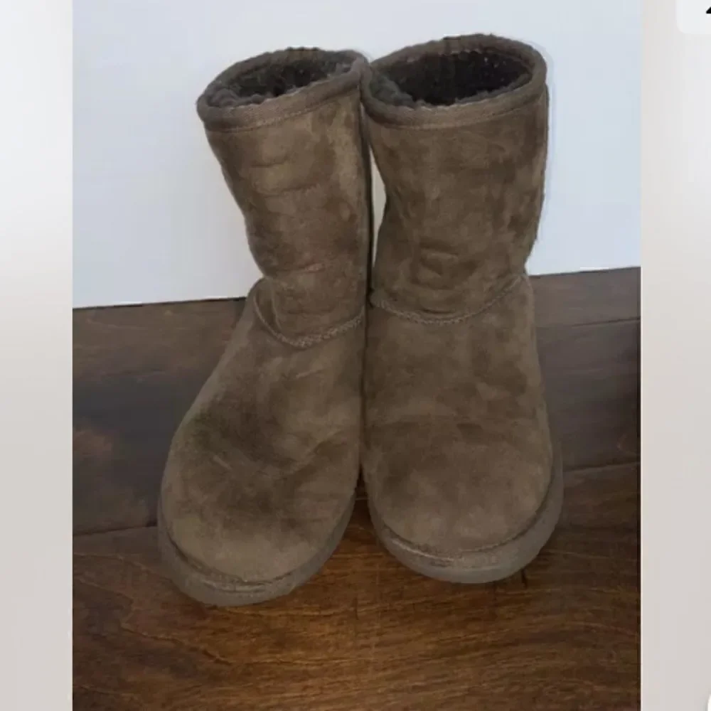 UGG Classic Boots #5251 BROWN SUEDE SHEEPSKINLINED